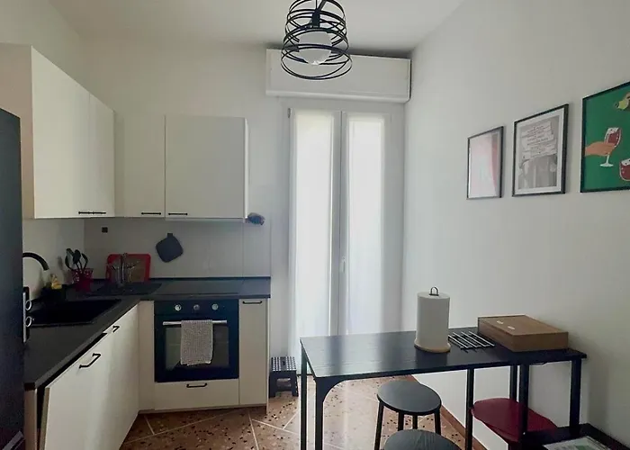 Dimora Pasolini , Stylish Two Bedroom In The Historic Center *