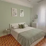 Dimora Pasolini , Stylish Two Bedroom In The Historic Center Apartamento Ravena