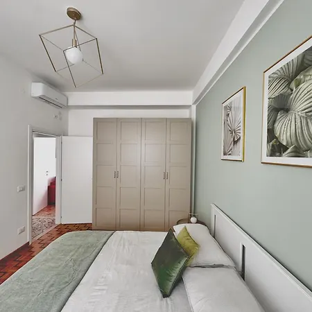 Dimora Pasolini , Stylish Two Bedroom In The Historic Center 아파트
