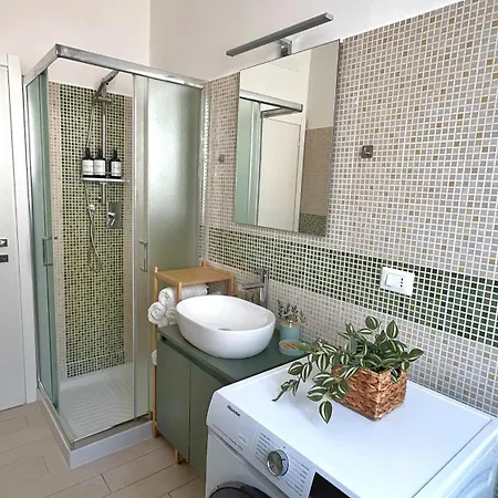 Dimora Pasolini , Stylish Two Bedroom In The Historic Center * ראבנה