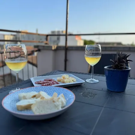 Dimora Pasolini , Stylish Two Bedroom In The Historic Center * 라벤나