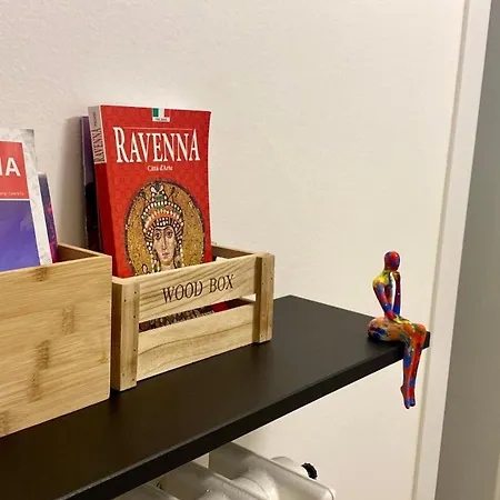 Dimora Pasolini , Stylish Two Bedroom In The Historic Center * 라벤나