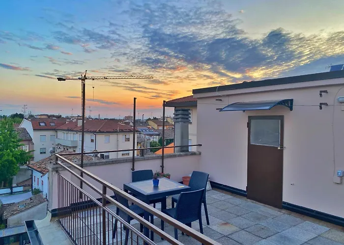 Apartment Dimora Pasolini , Stylish Two Bedroom In The Historic Center